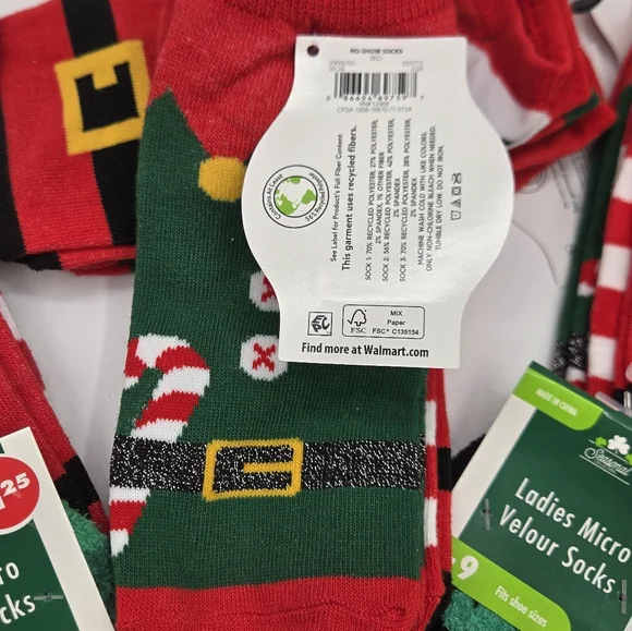 HOLIDAY SOCKS NWT Lot 8 Pks Total Christmas Halloween St. Patrick V-day Sz 9 - Picture 6 of 11